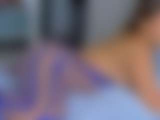 Elianabortt's Live Sex Cam Show