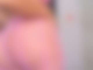 Elianabortt's Live Sex Cam Show