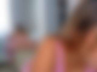 Elianabortt's Live Sex Cam Show