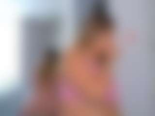 Elianabortt's Live Sex Cam Show