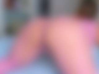 Elianabortt's Live Sex Cam Show