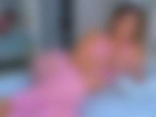 Elianabortt's Live Sex Cam Show