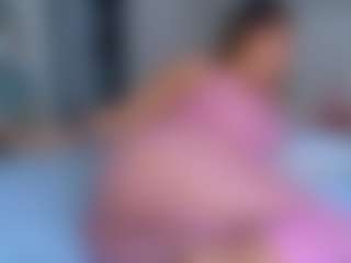 Elianabortt's Live Sex Cam Show