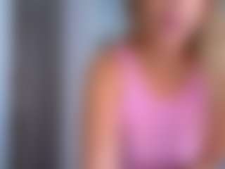 Elianabortt's Live Sex Cam Show