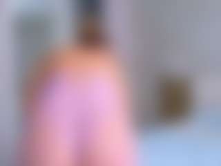 Live cam show with Elianabortt - BBW on Milfs Live