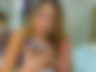 Live cam show with Elianabortt - Bedroom on TeamSkeetLive