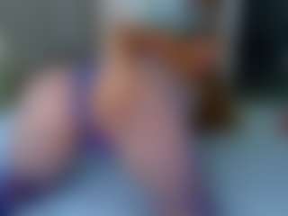 Elianabortt's Live Sex Cam Show