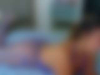 Elianabortt's Live Sex Cam Show