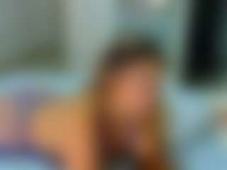 Elianabortt's Live Sex Cam Show