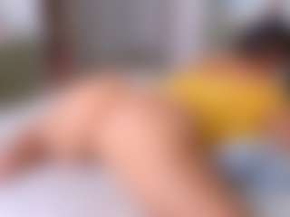 Elianabortt's Live Sex Cam Show