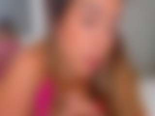 Live cam show with Elianabortt - Amateur on AdultVida.com