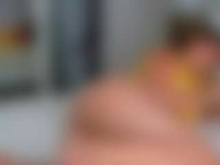 Elianabortt's Live Sex Cam Show