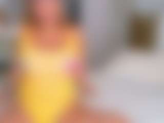Elianabortt's Live Sex Cam Show