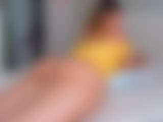 Elianabortt's Live Sex Cam Show