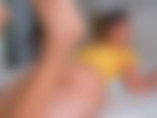 Elianabortt's Live Sex Cam Show