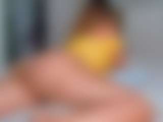 Elianabortt's Live Sex Cam Show