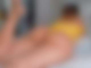 Elianabortt's Live Sex Cam Show