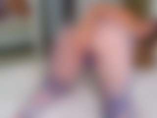 Elianabortt's Live Sex Cam Show