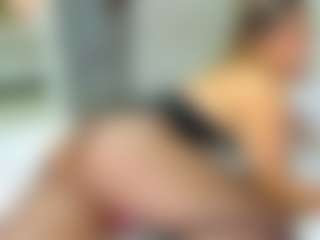 Show in cam erotica live di Elianabortt