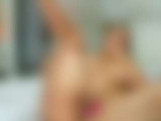 Elianabortt's Live Sex Cam Show