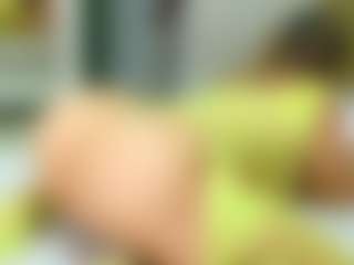 Elianabortt's Live Sex Cam Show
