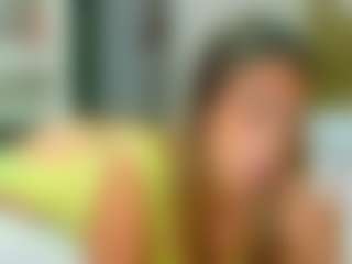 Elianabortt's Live Sex Cam Show