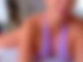 Elianabortt's Live Sex Cam Show