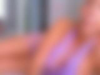 Elianabortt's Live Sex Cam Show