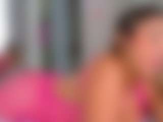 Elianabortt's Live Sex Cam Show