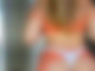 Elianabortt's Live Sex Cam Show