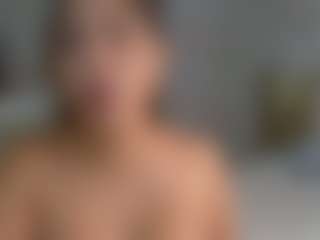 Elianabortt's Live Sex Cam Show