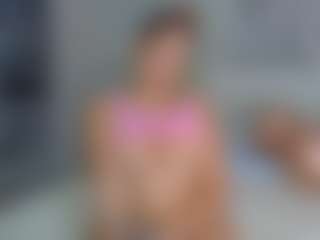Elianabortt's Live Sex Cam Show