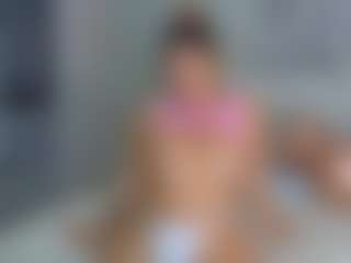 Elianabortt's Live Sex Cam Show