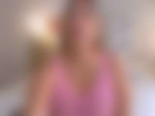 Elianabortt's Live Sex Cam Show