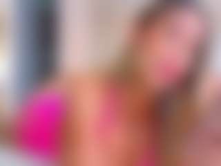 Live cam show with Elianabortt - Blowjob on CamSodaAdn