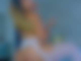 Elianabortt's Live Sex Cam Show