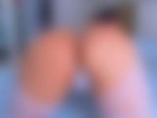Elianabortt's Live Sex Cam Show