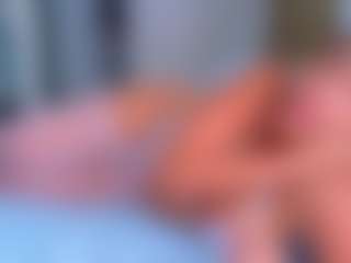 Elianabortt's Live Sex Cam Show