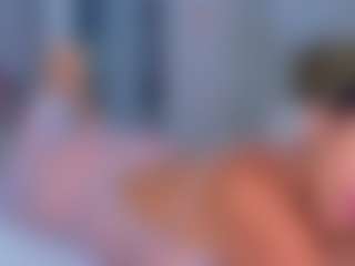 Elianabortt's Live Sex Cam Show