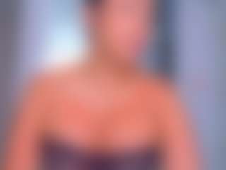 Elianabortt's Live Sex Cam Show