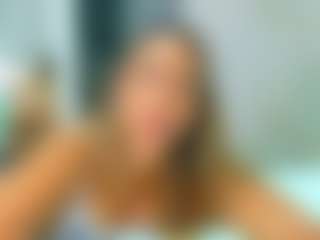 Elianabortt's Live Sex Cam Show