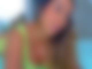 Elianabortt's Live Sex Cam Show