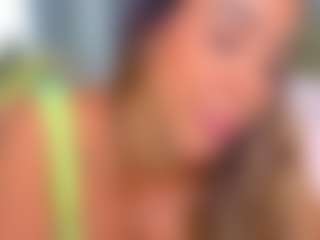 Elianabortt's Live Sex Cam Show