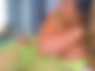 Elianabortt's Live Sex Cam Show