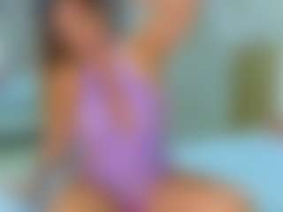 Elianabortt's Live Sex Cam Show