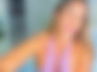 Live cam show with Elianabortt - Pornstar Dildo on Milfs Live