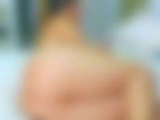 Elianabortt's Live Sex Cam Show