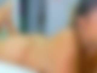 Elianabortt's Live Sex Cam Show