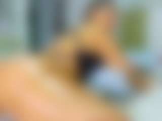 Elianabortt's Live Sex Cam Show