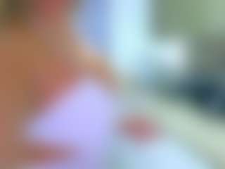 Elianabortt's Live Sex Cam Show